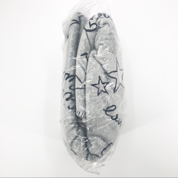 Victoria’s Secret PINK Let’s Doodle Gray Dog Girl Power Sherpa Throw Blanket - Picture 5 of 5